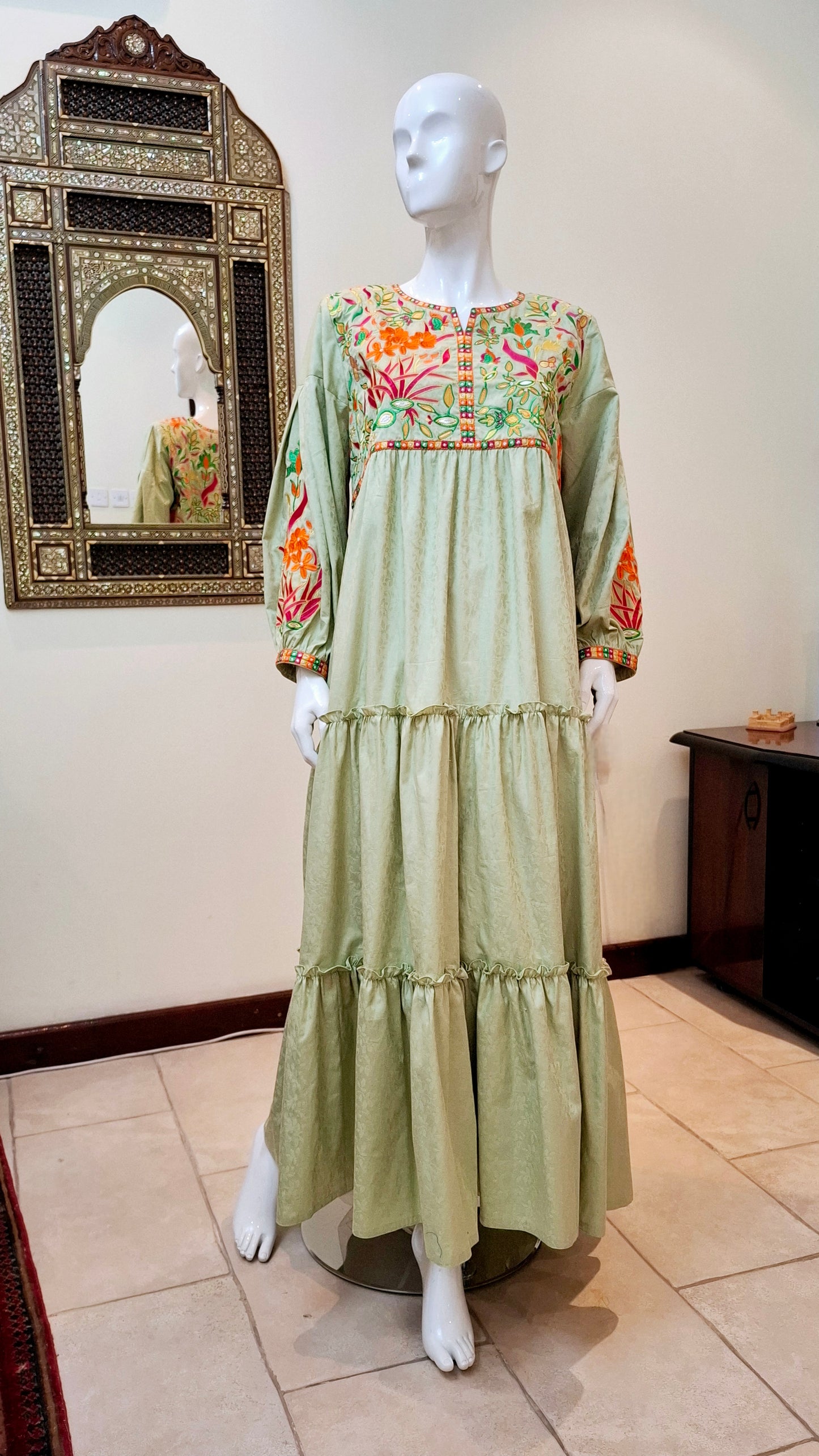 رقم الموديل 1700